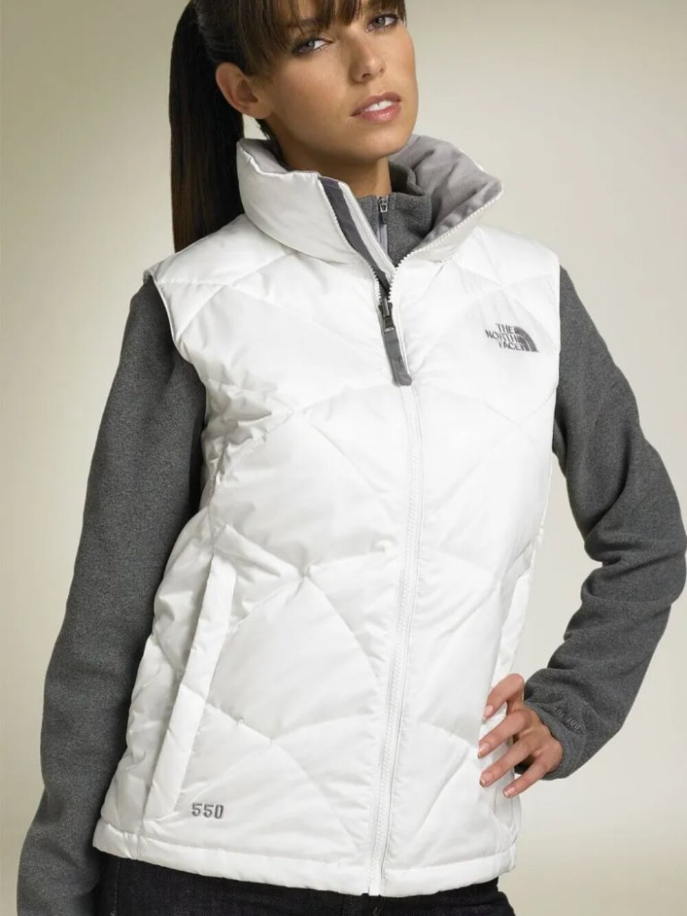 The North Face Women's White Acongua 550 Down Quilted Puffer Vest Size S